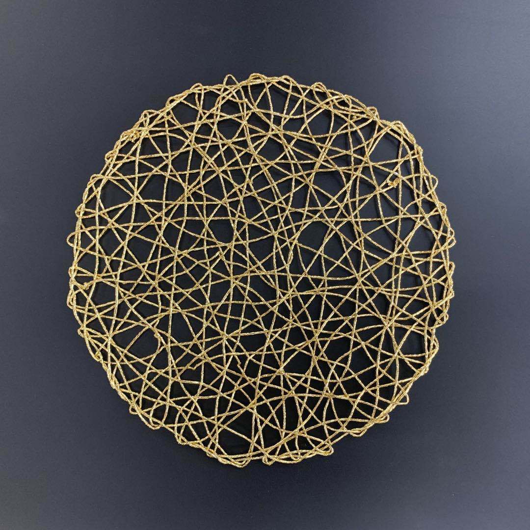 Round Woven Metallic Foil Placemats (1pc)