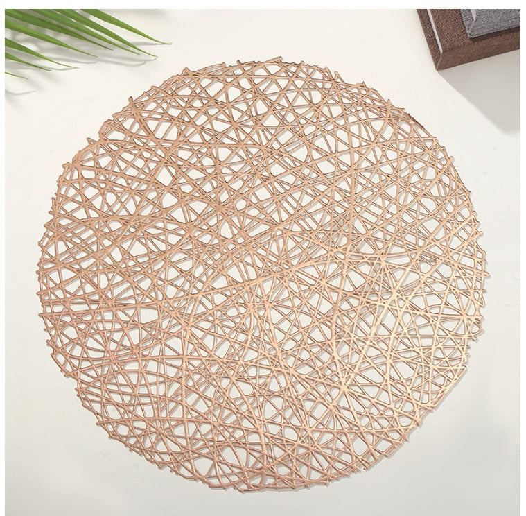 Round Woven Metallic Foil Placemats (1pc)