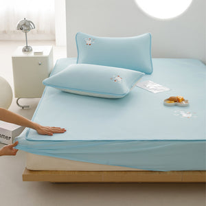 Cooling Summer Mattress Protector Set — Stay Cool & Sleep Better
